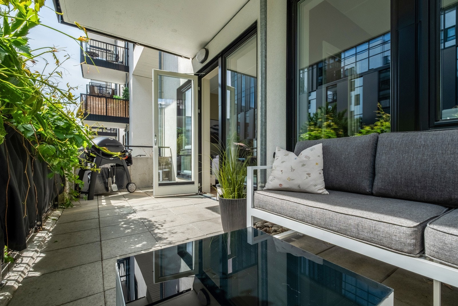 Her kan du ha hyggelige grillkvelder med vennene eller bare slappe av etter jobb! Galleribilde