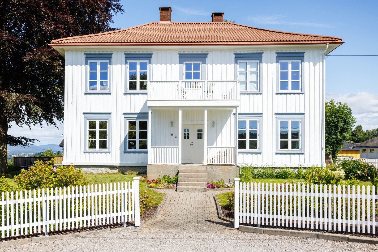 Vestre Borge Gård er det historiske navnet på eiendommen. Galleribilde
