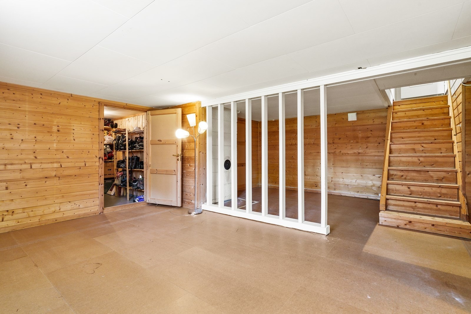 Kjellerom Galleribilde