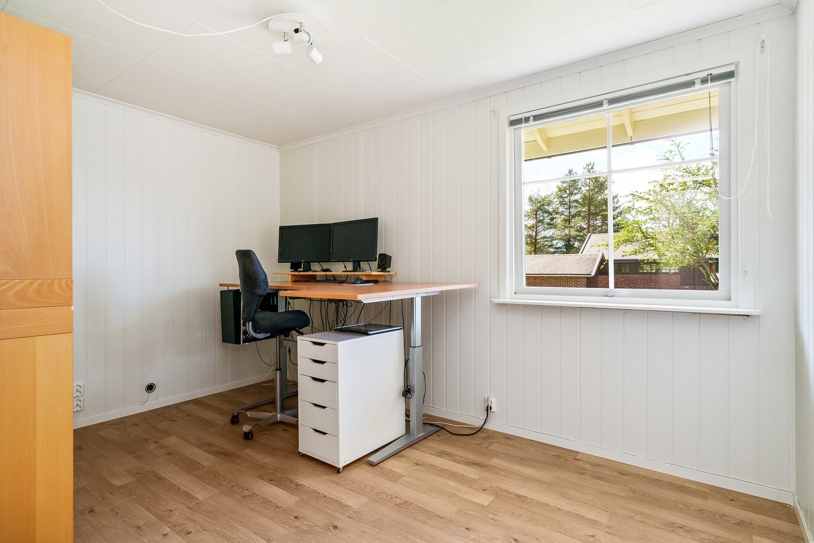 Soverom 3 er i dag innredet som et kontor. Galleribilde