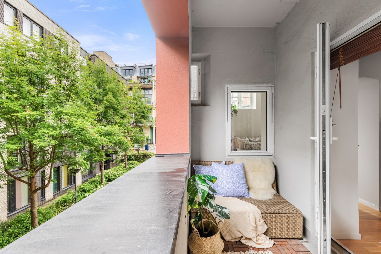 Balkongen er målt til 4,2 m2 Galleribilde