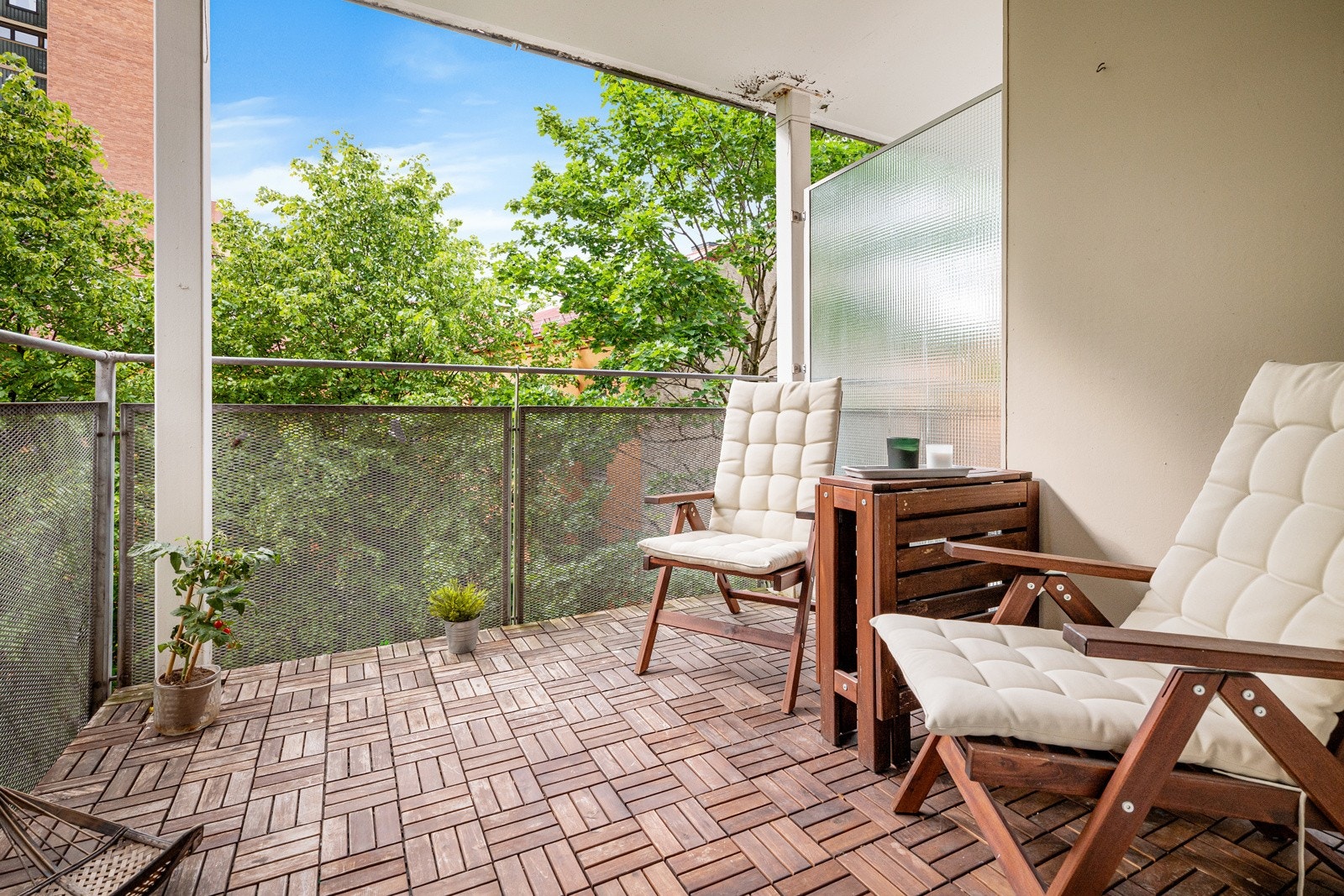 Velkommen til Borggata 4, presentert av Schala & Partners avd. Bjørvika / Gamle Oslo ved Henrik Stråkander, tlf. 98 30 02 83. Galleribilde