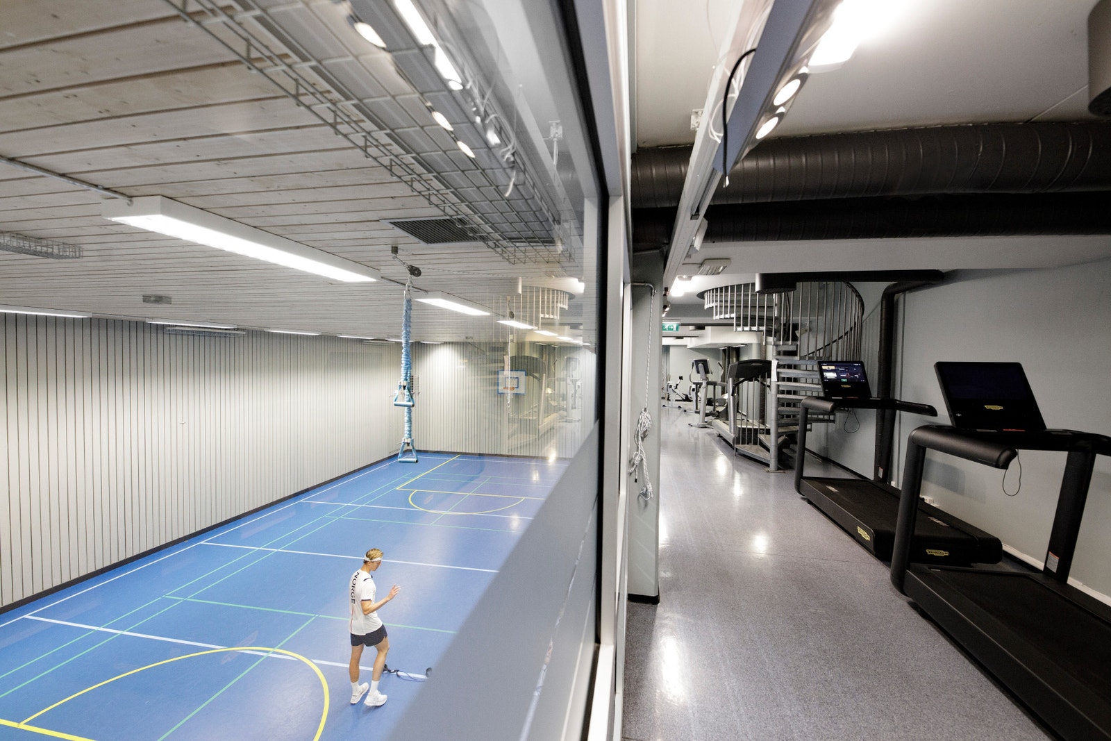Tilgang til treningssenteret Arca i vårt bygg i Østensjøveien 32. Her vises den populære ballhallen og kondisjonsapparater. Galleribilde