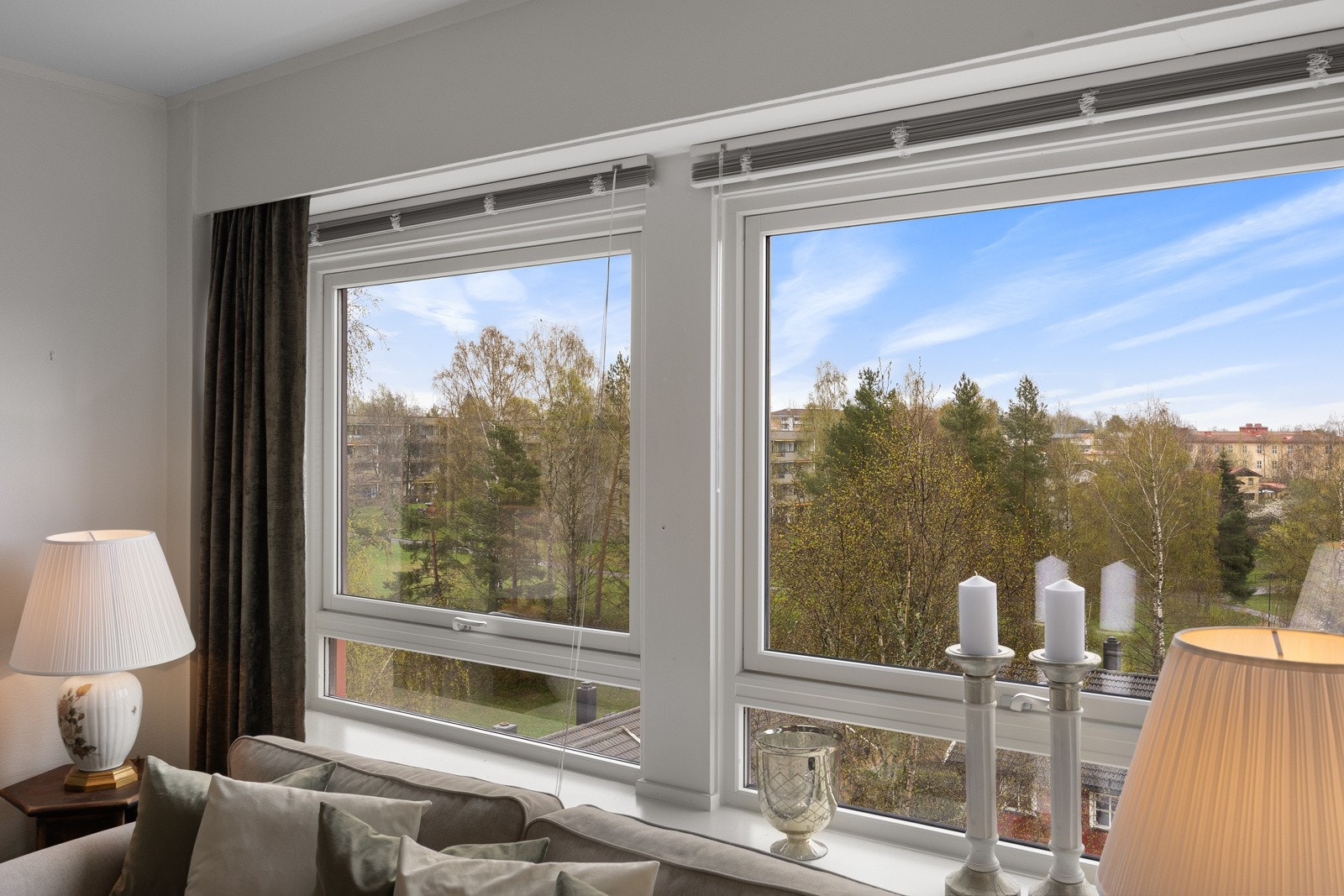 Store lysflater Galleribilde