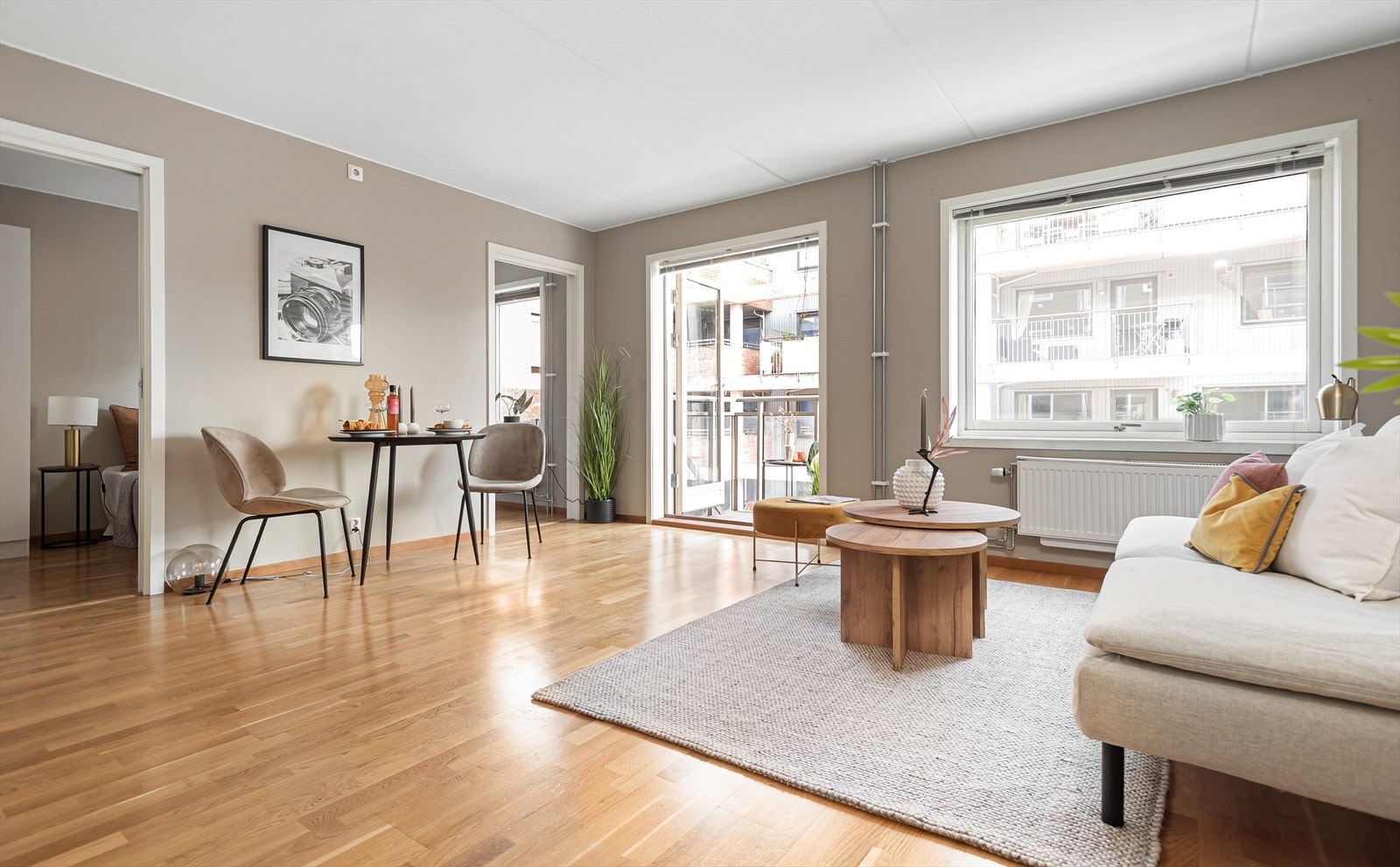 Velkommen til Marstrandgata 1, presentert av Stine Charlotte Granmo. Galleribilde