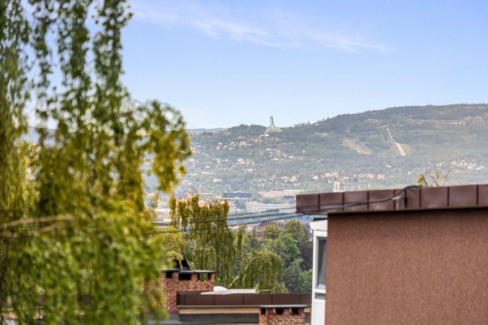 Upåklagelig utsikt helt til Holmenkollen! Galleribilde