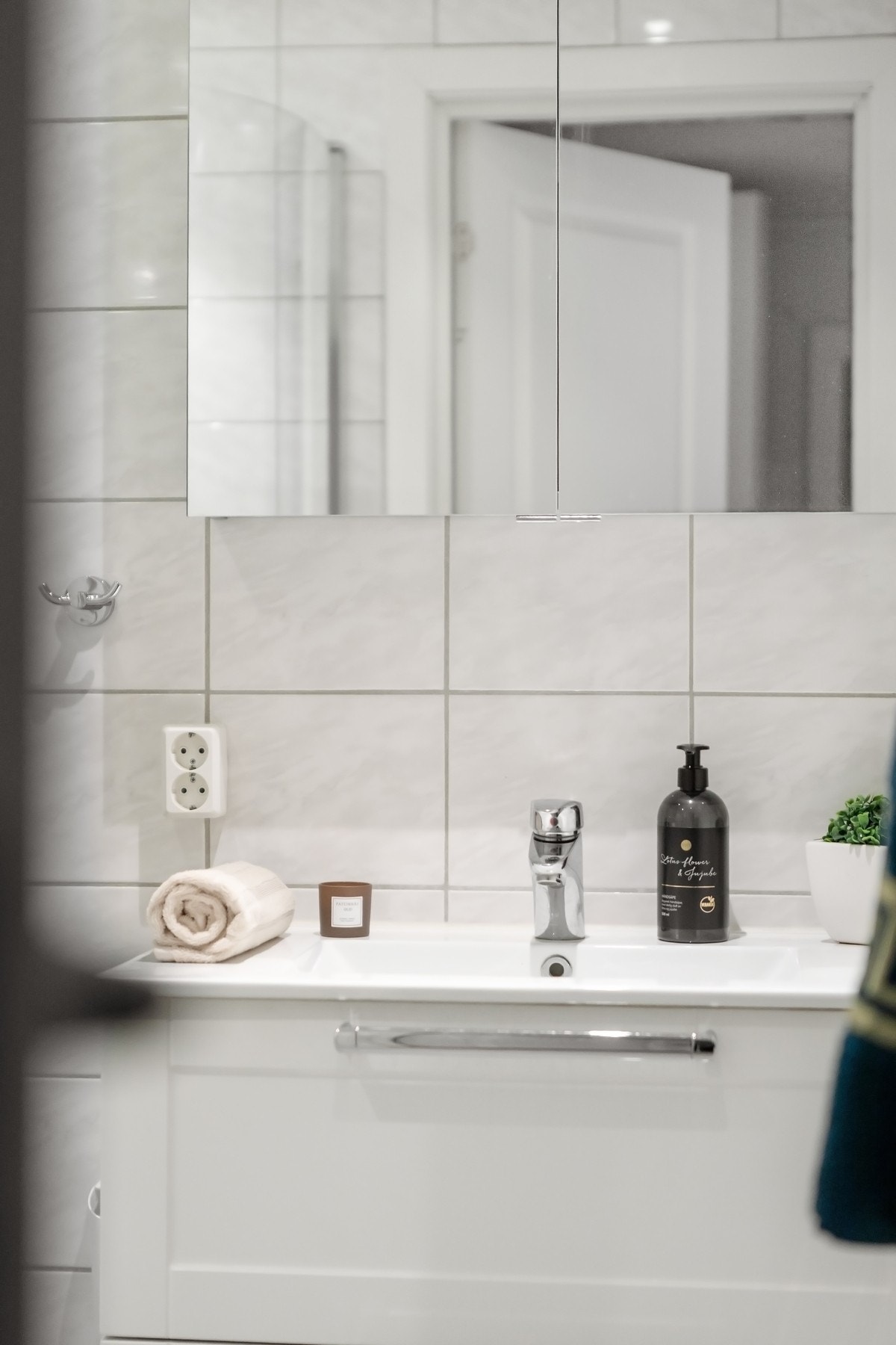 Det er opplegg for vaskemaskin på badet. Galleribilde