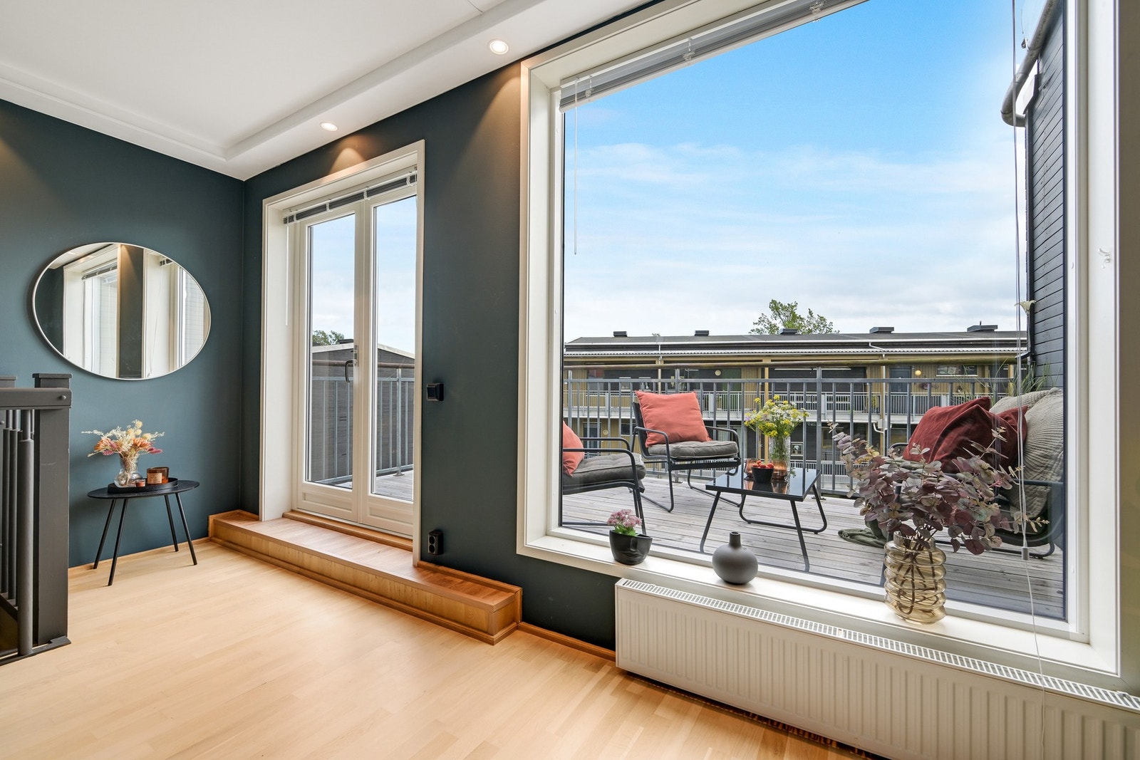 Fra stuen i 3. etasje er det utgang til den andre balkongen Galleribilde