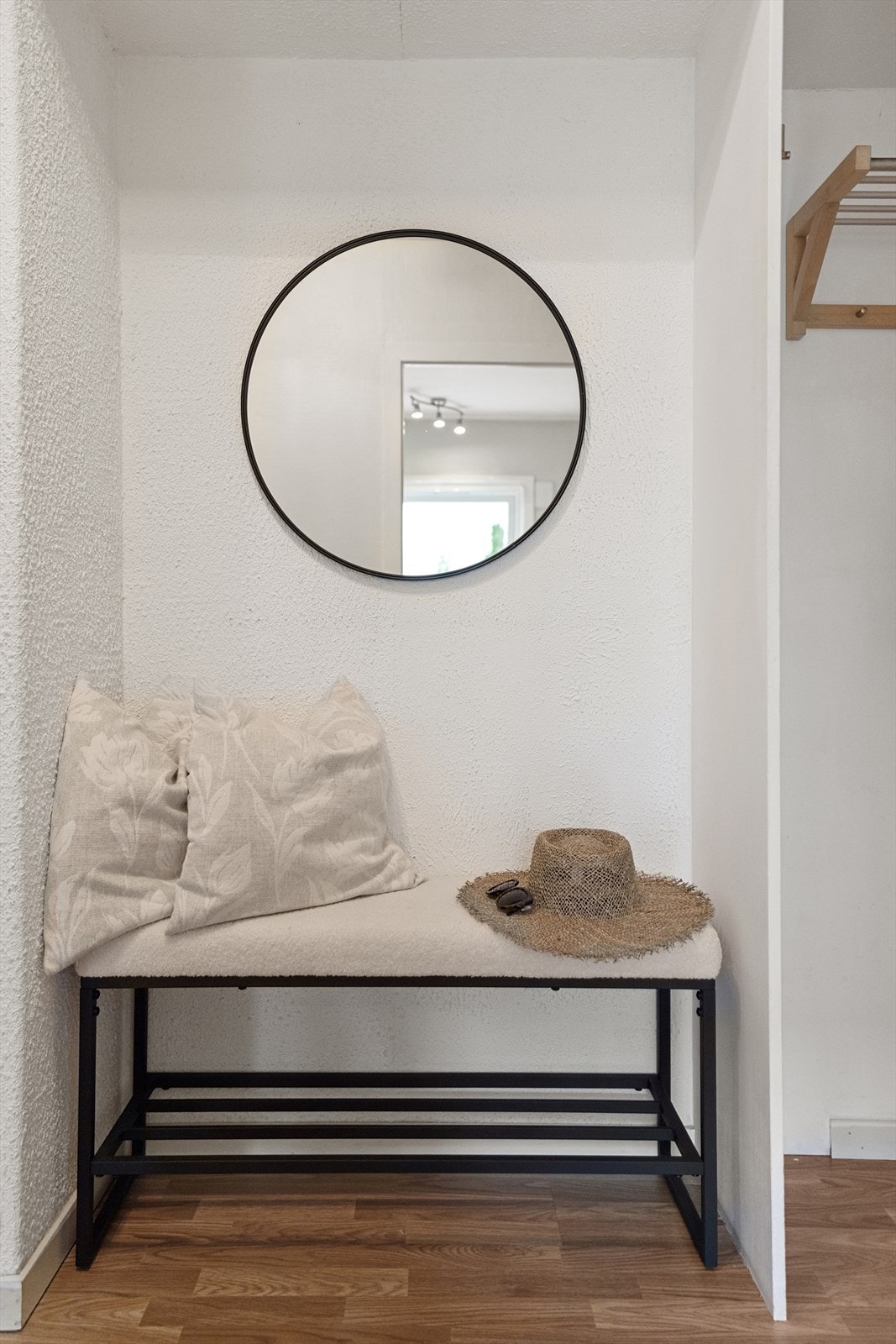 Borettslaget har et bomiljøprosjekt med dyrking av frukt og grønnsaker i felles hage. Galleribilde