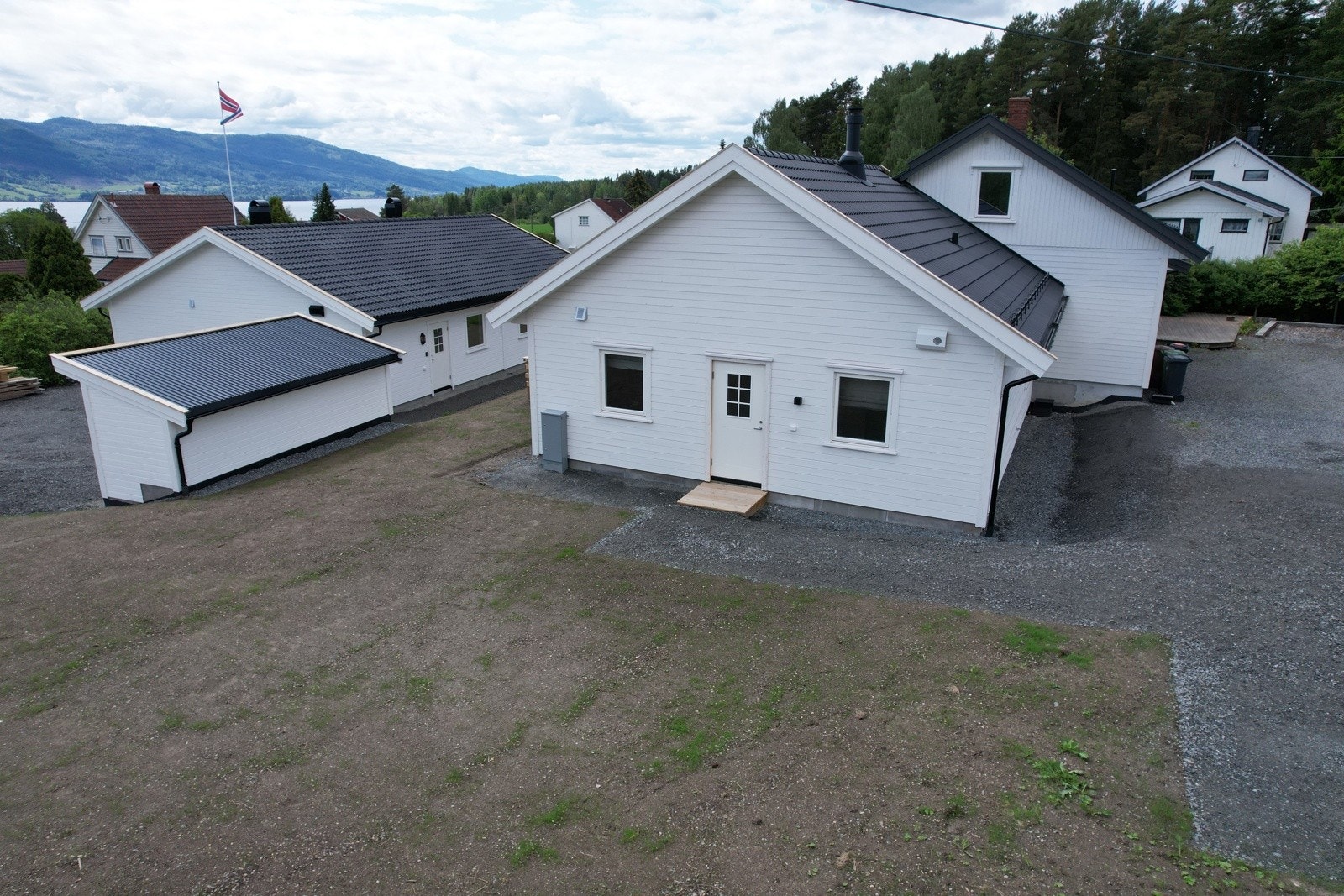 QNAT5768 Galleribilde