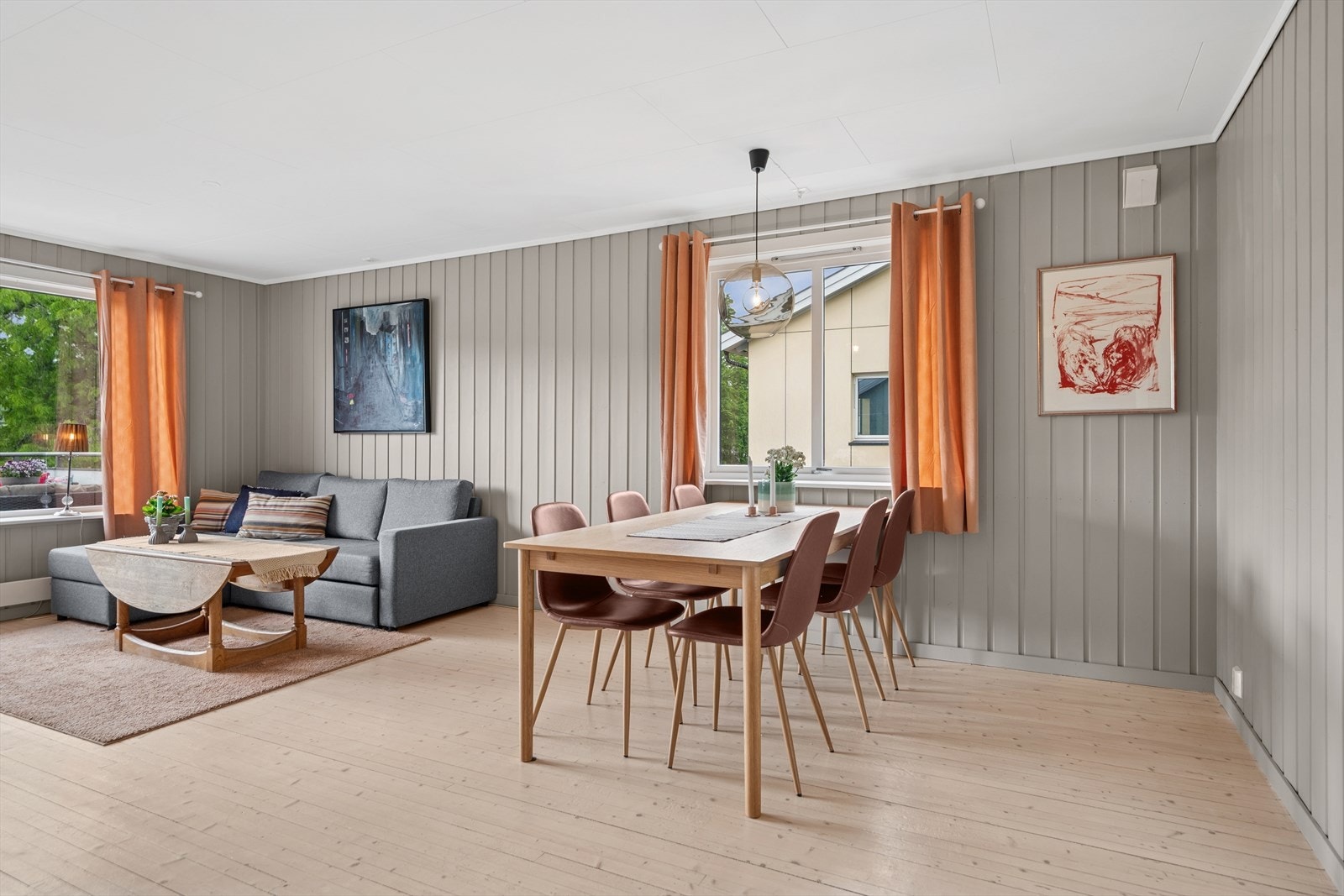 Tak og vegger ble malt og gulvene slipt i 2023. Galleribilde