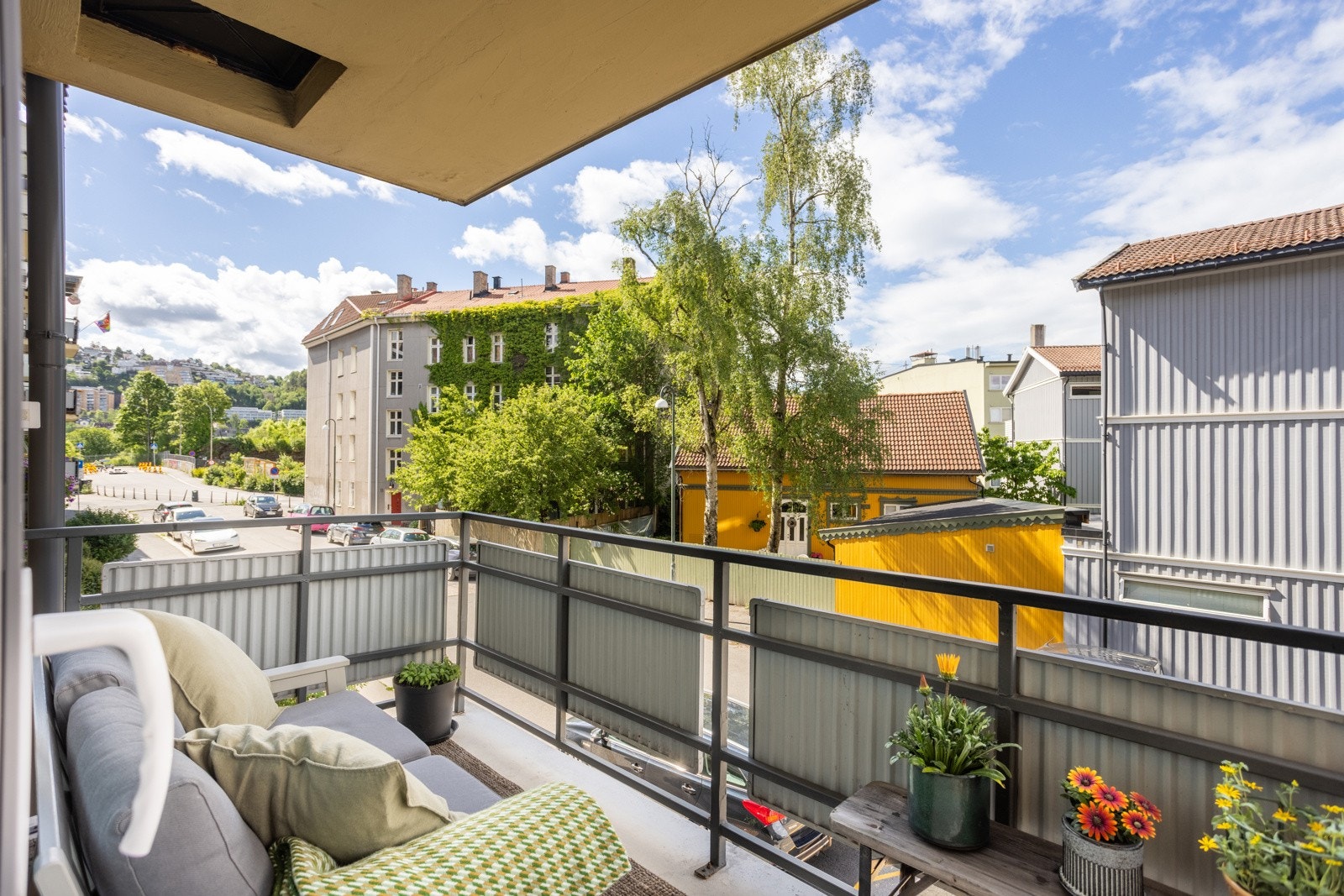 Her har du god plass til lounge og grill. Galleribilde