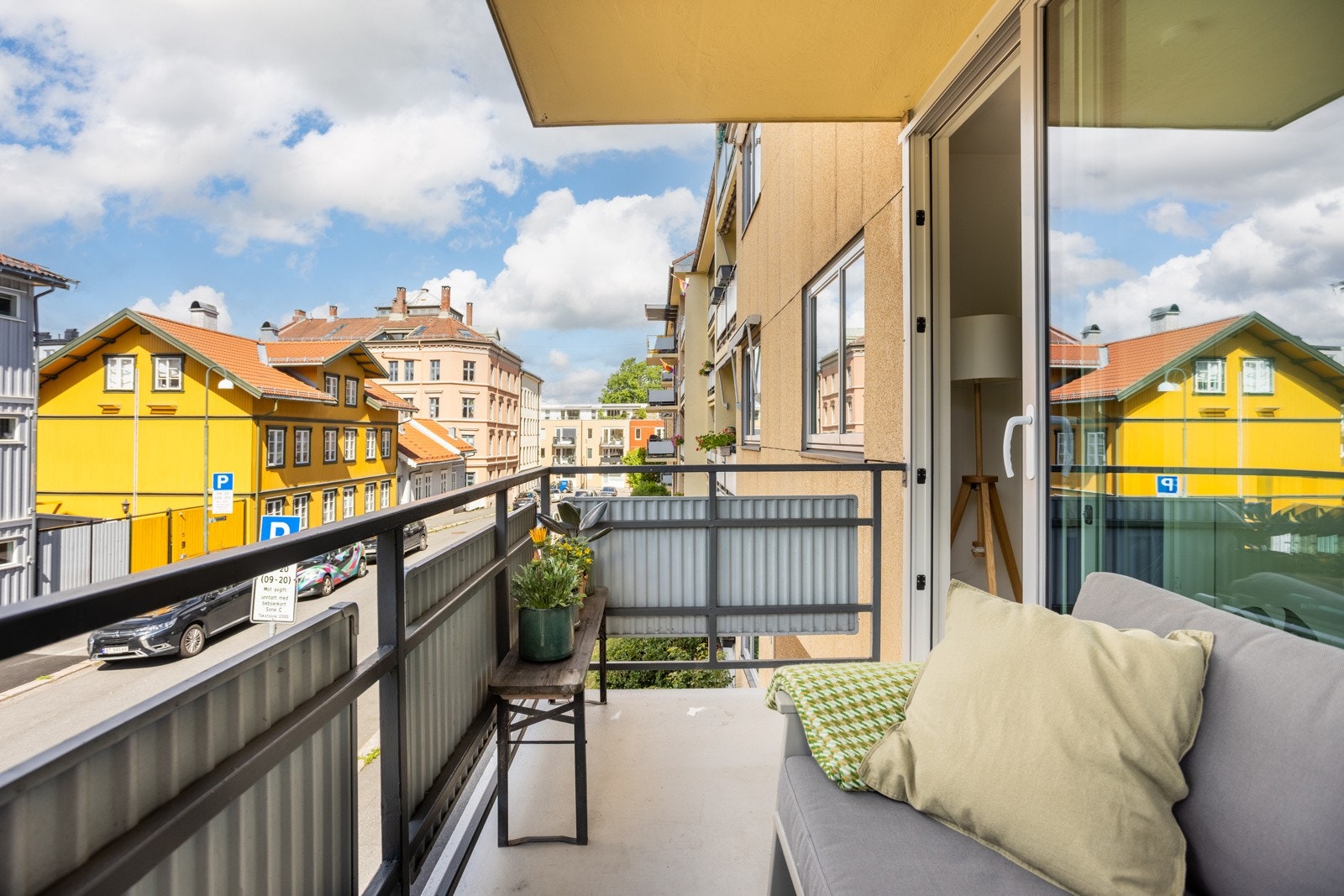 En nydelig 2-roms med høy standard og nydelig vestvendt balkong. Galleribilde