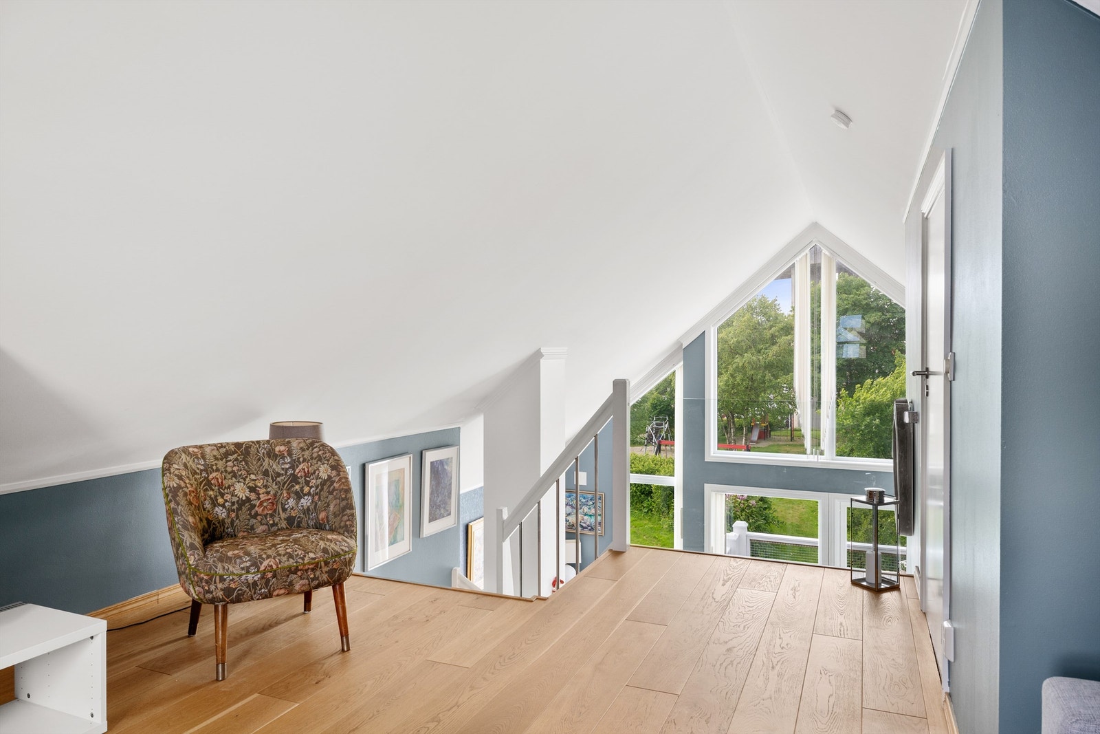 Hems - det er også lagringsrom oppe på hemsen. Galleribilde