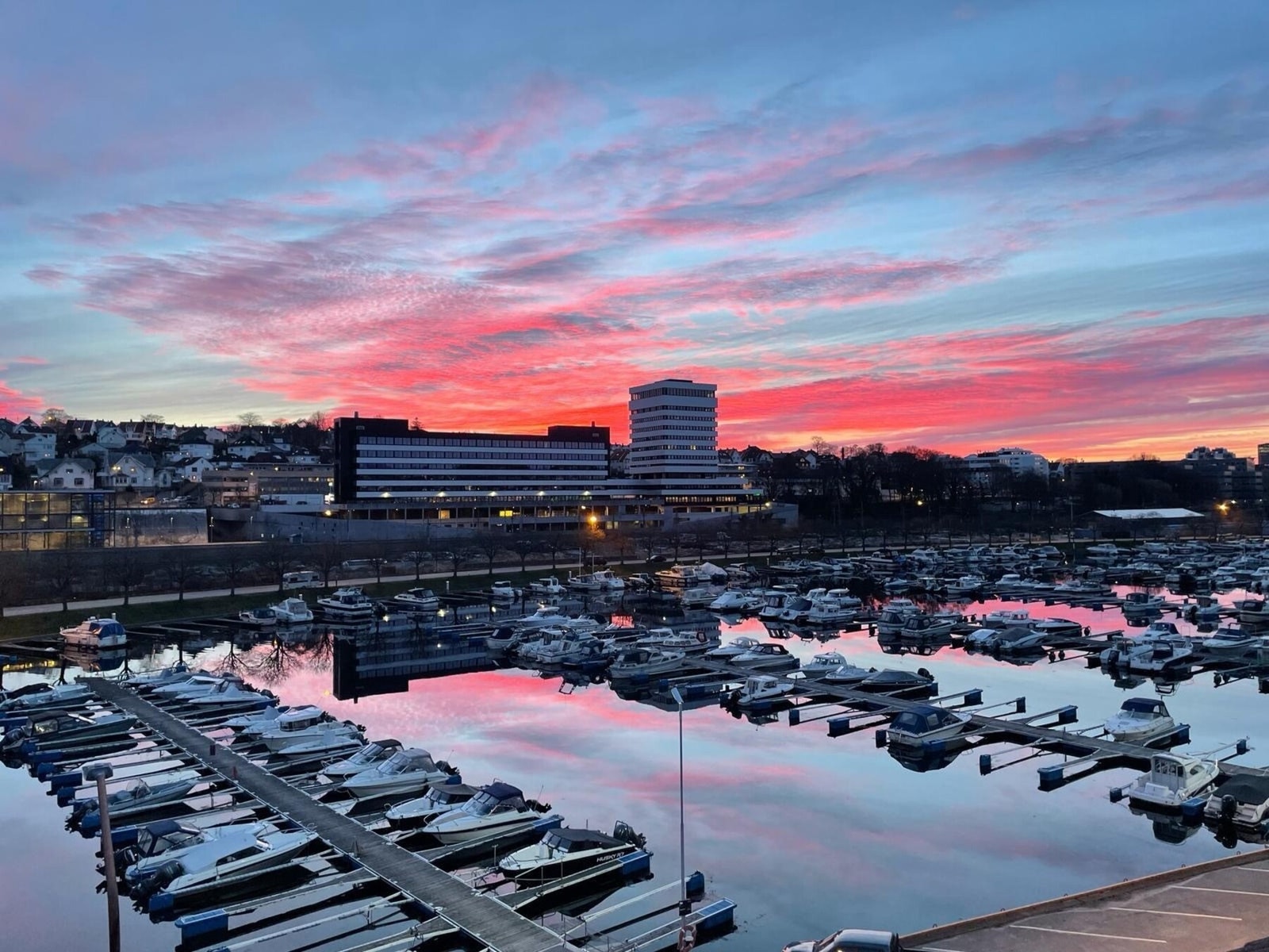 Bilde tatt av selger fra balkongen. Galleribilde