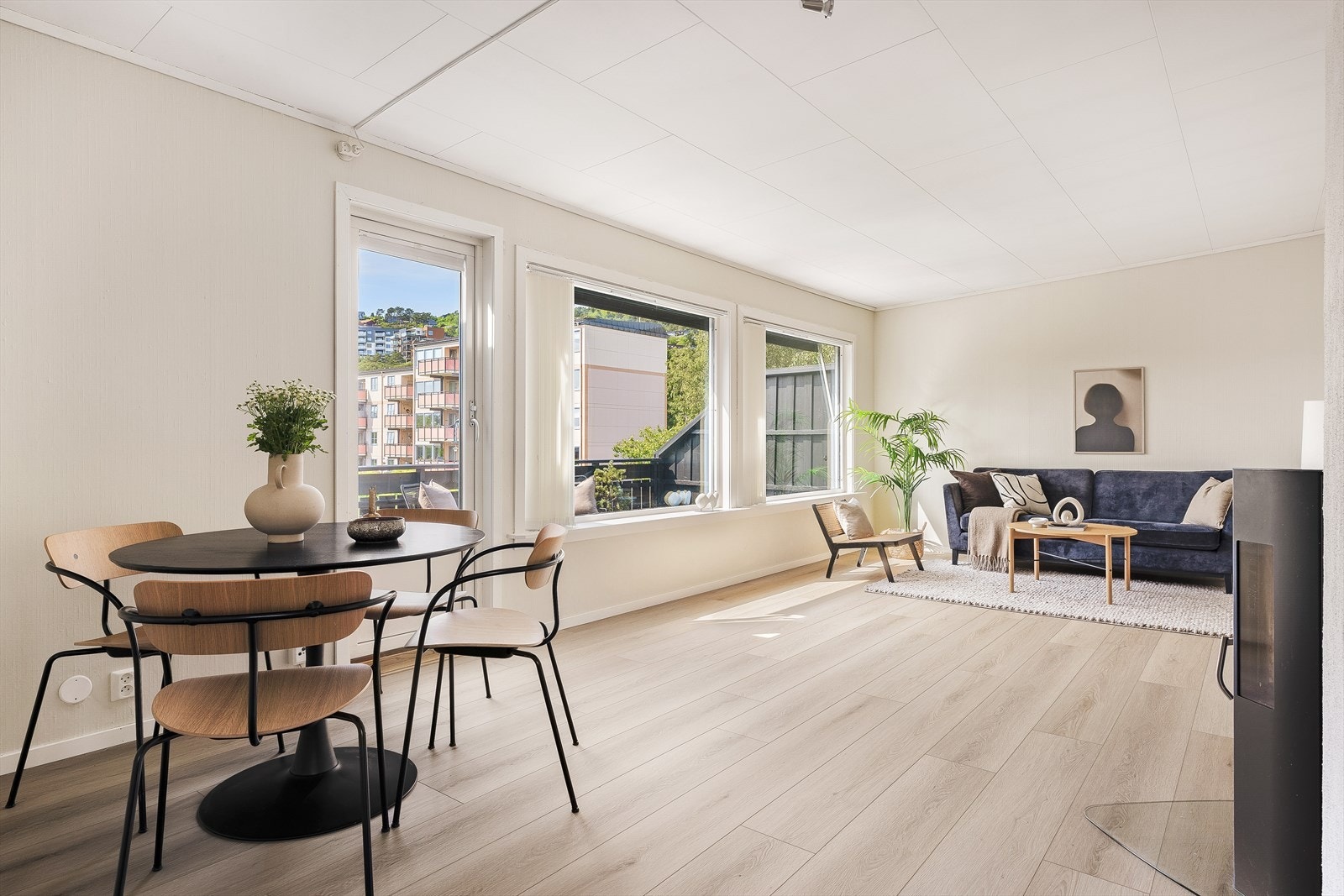 Videre kommer du inn til stuen. Galleribilde