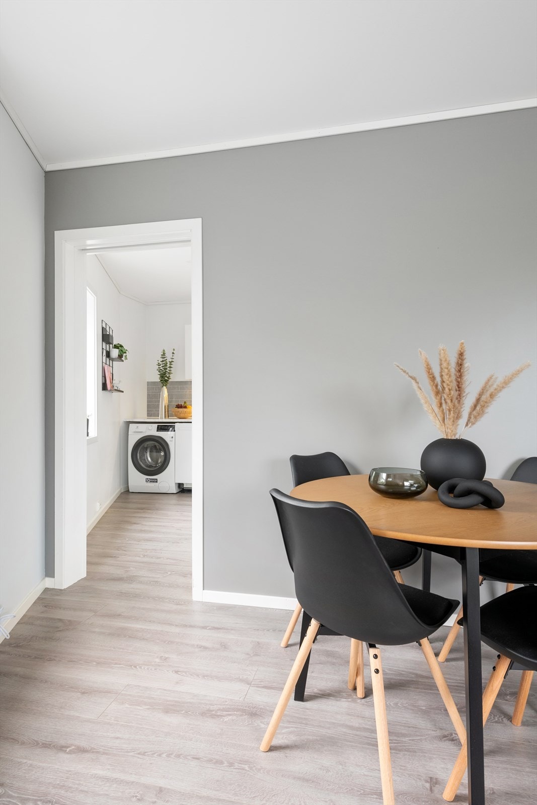 Skyvdør til kjøkken fra stuen Galleribilde