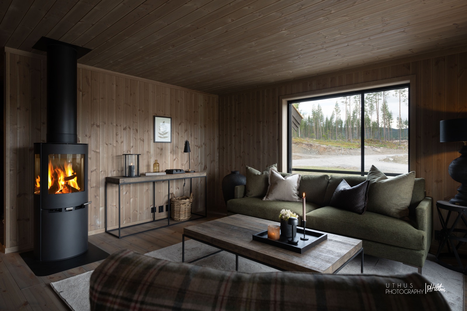 Stor stue med plass til større møblering om ønskelig Galleribilde