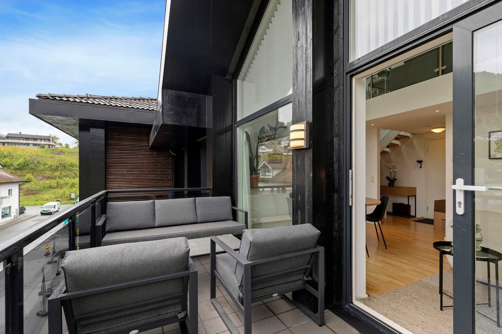 Flislagt balkong på 8 kvm. Galleribilde