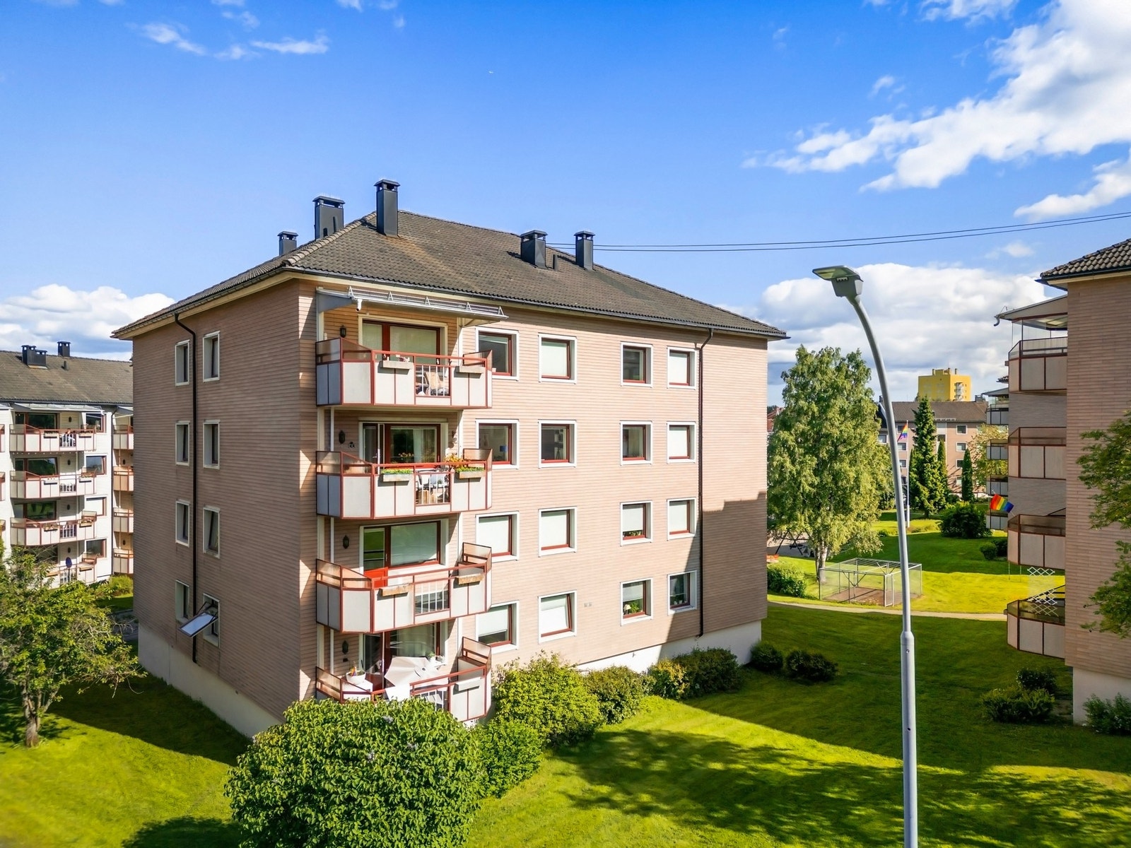 Leiligheten ligger i en praktisk 3.etasje. Galleribilde