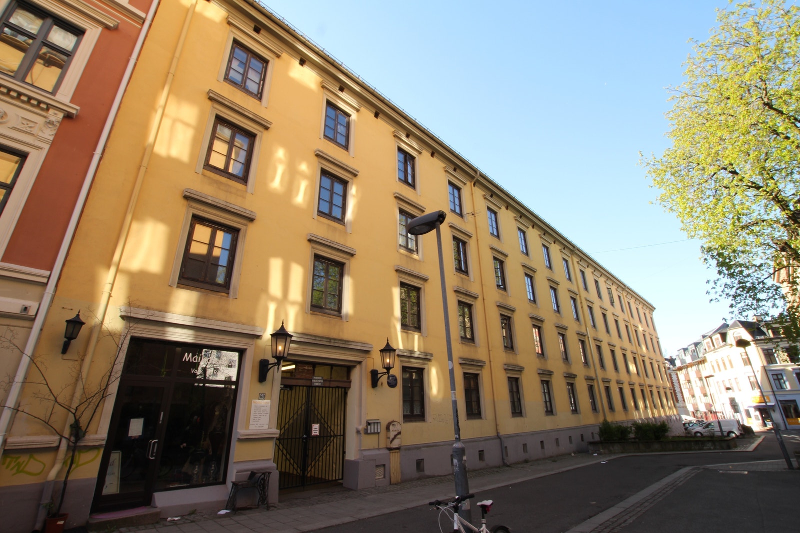Fasade/inngang Galleribilde