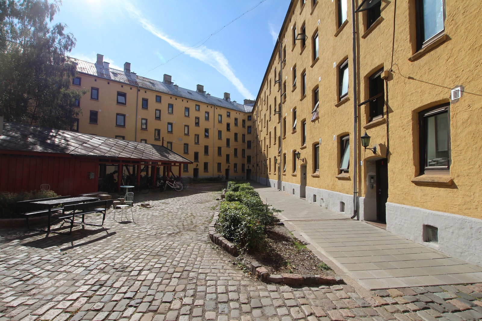 Bakgården i Ruseløkkveien 60 Galleribilde