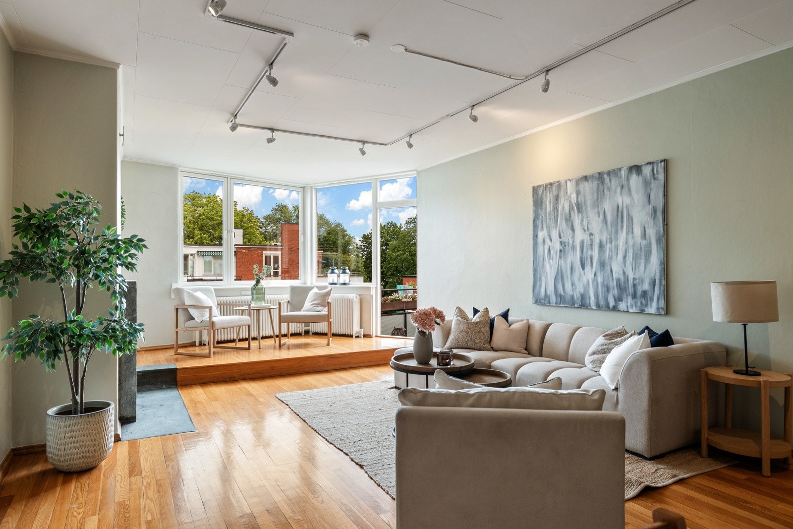 Leiligheten er godt løst med fine soner Galleribilde