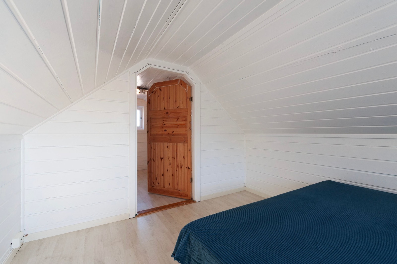 Soverom på hems Galleribilde