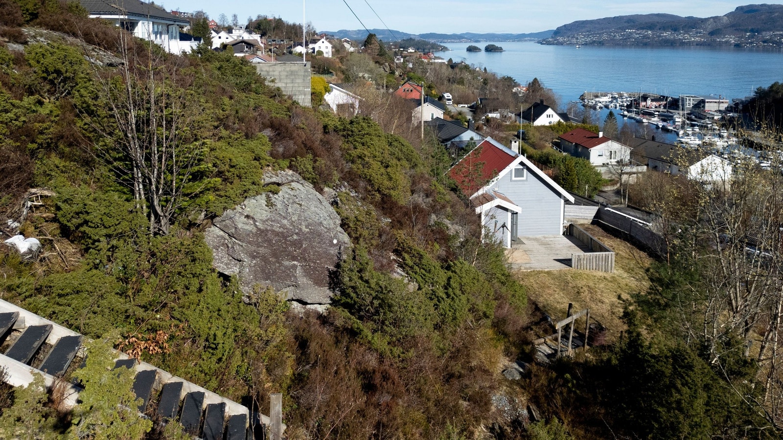 Tilkomst via gangvei fra Svartedalsvegen Galleribilde