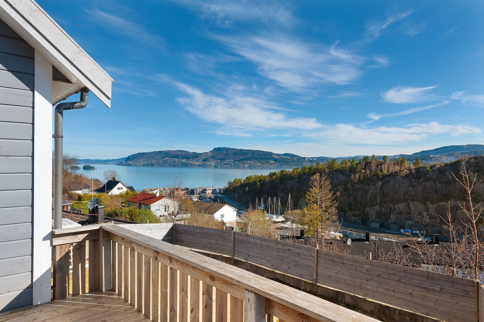 Terrasse med utsikt nordover Galleribilde