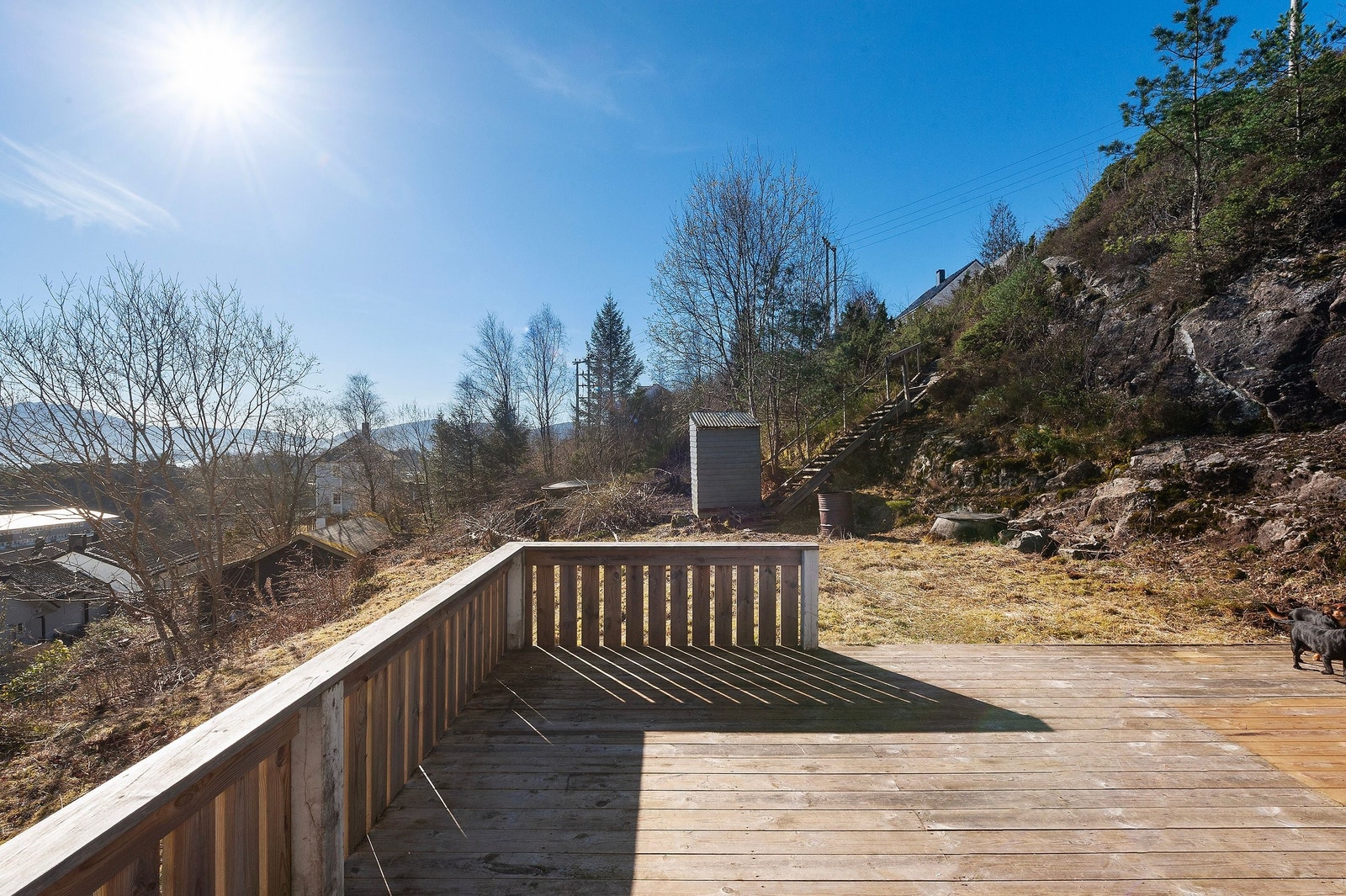 Terrasse mot hagen Galleribilde