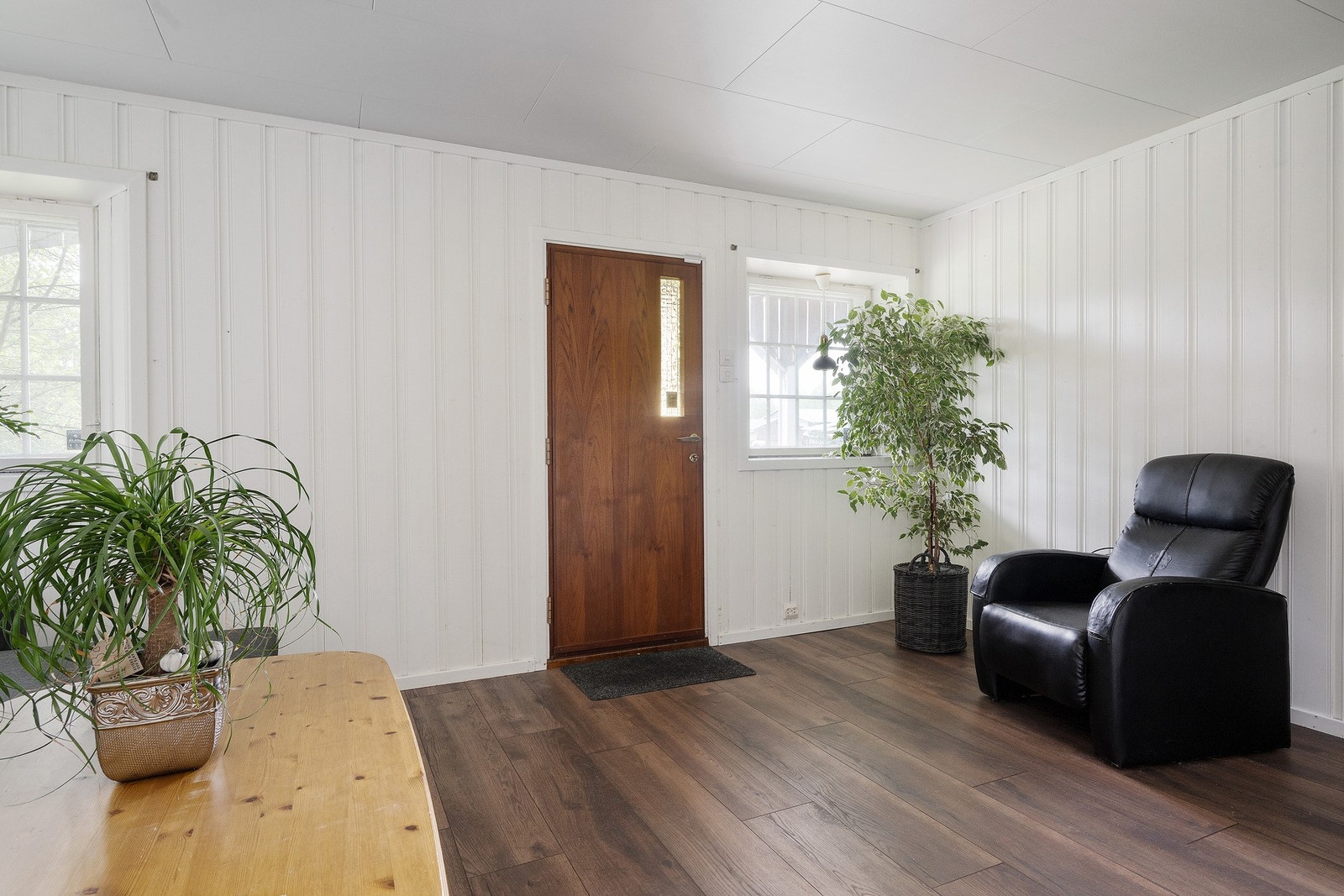 Boligen har et ekstra rom som i dag benyttes som gjesterom - et kjærkomment element for barnefamilier. Galleribilde