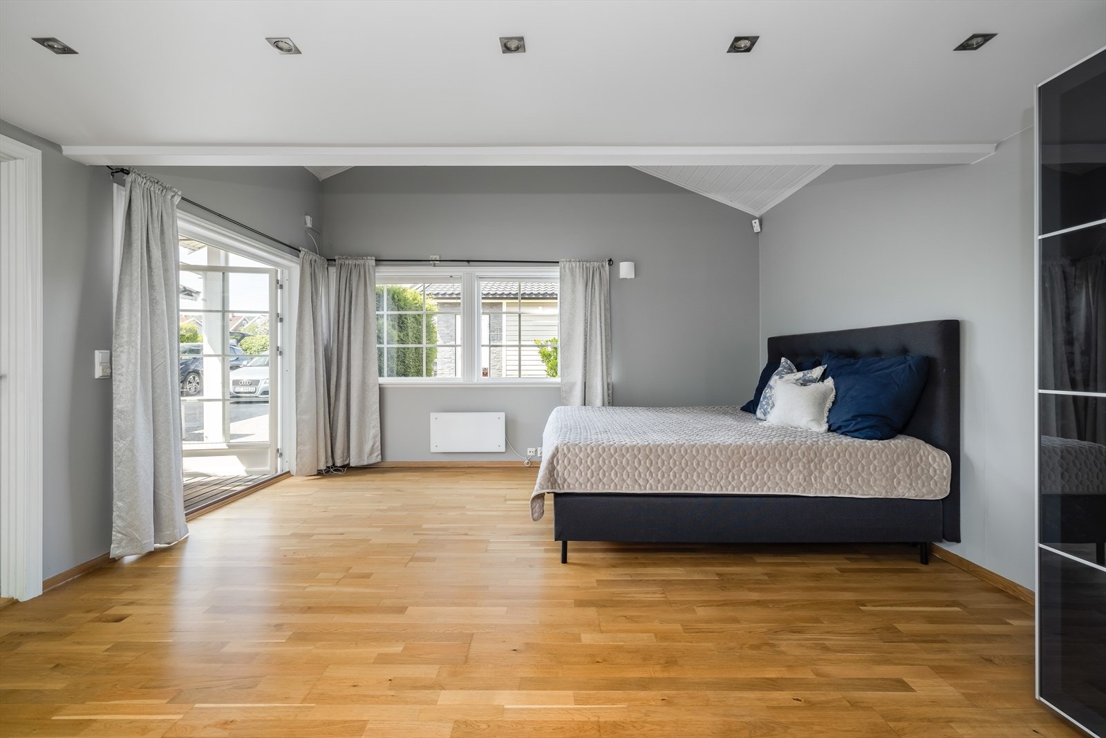 Boligen har tre gode soverom. Galleribilde