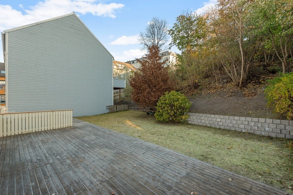 Stort uteområde tilgjengelig. Galleribilde