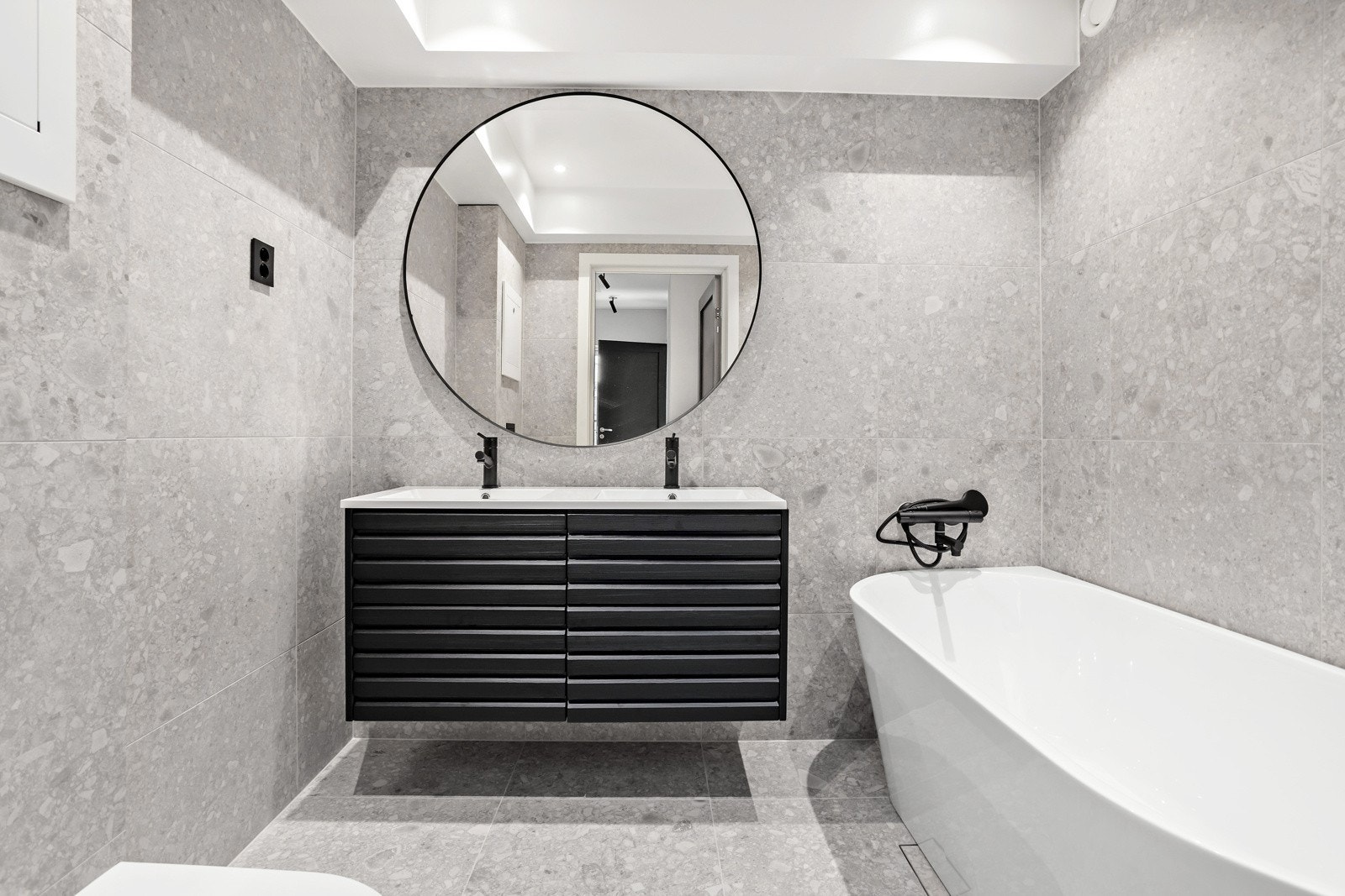 Baderom 2 i 2. etasje. Galleribilde