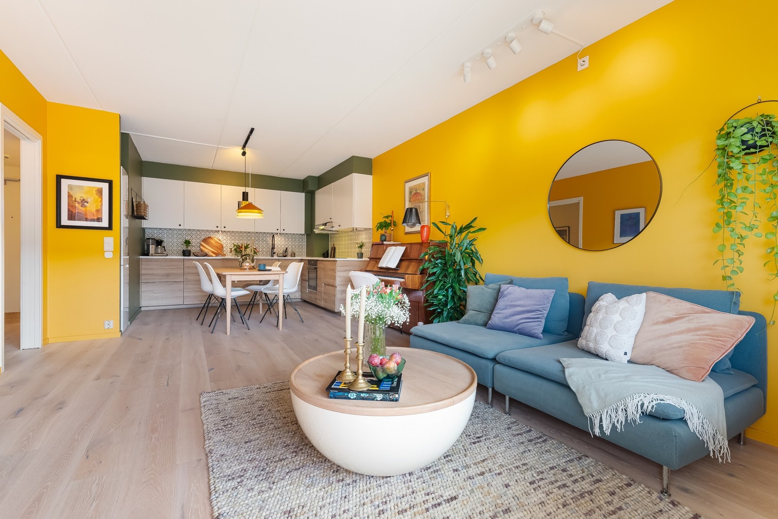 Kristine Hauan Berg ved EIE Løren ønsker velkommen til Smeltedigelen 2! Galleribilde