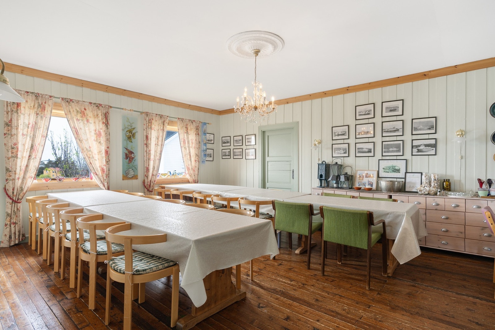 Del 1 - Spisesal Galleribilde