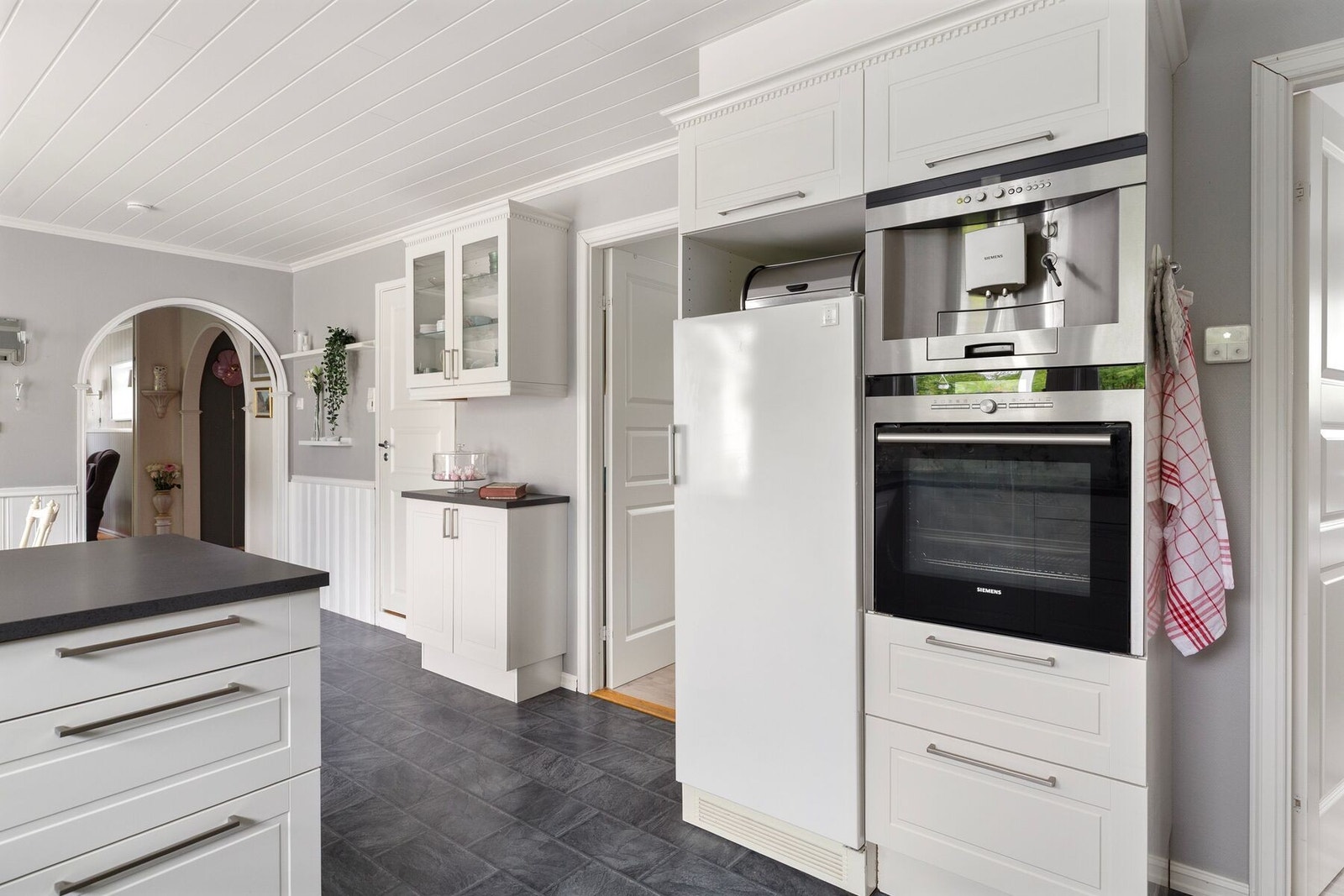 Her har man bl.a. Siemens kaffemaskin Galleribilde