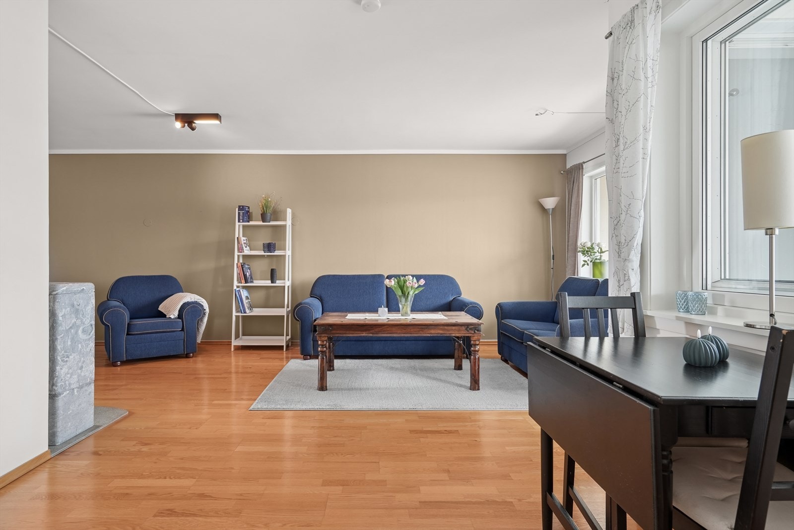 Velkommen til Steinvågvegen 21 Galleribilde