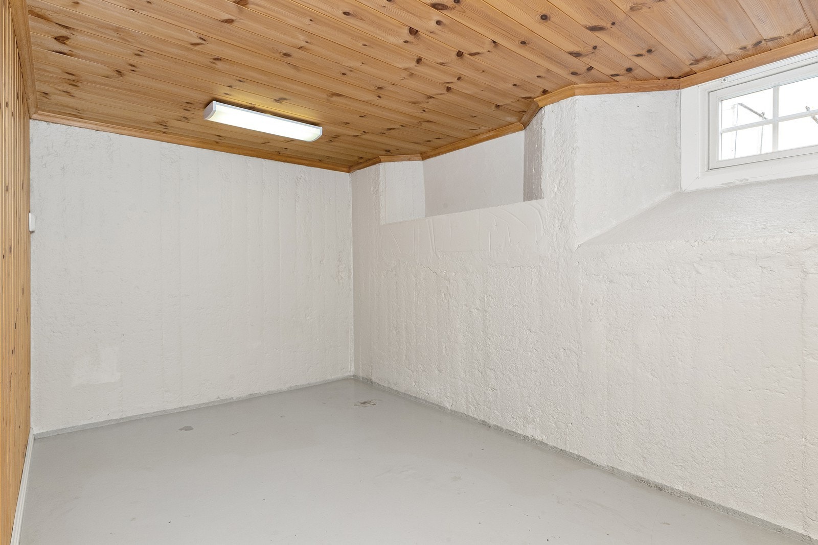 Kjellerbod Galleribilde