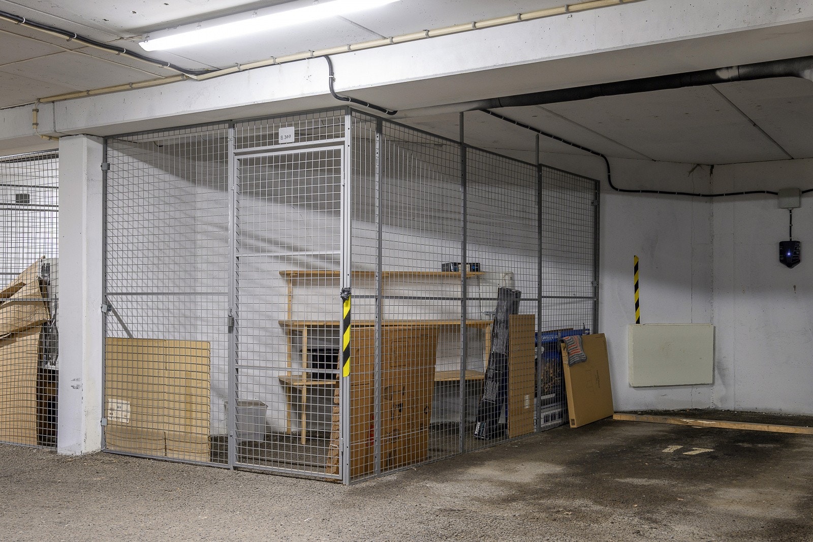 Seksjonen disponerer en bod i kjeller. Galleribilde