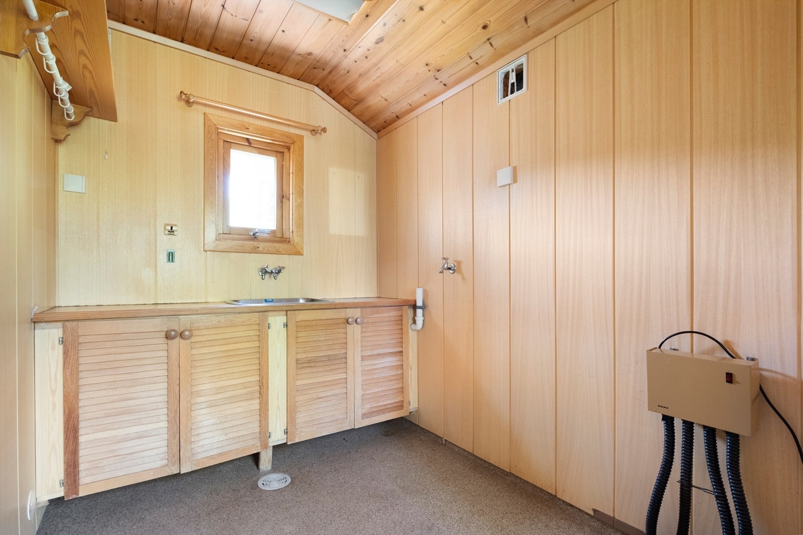 Vaskerom Galleribilde