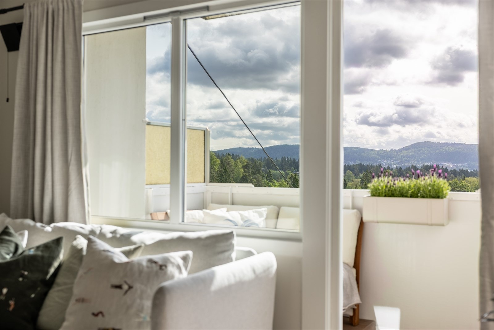 Velkommen til Folke Bernadottes vei 6 Galleribilde