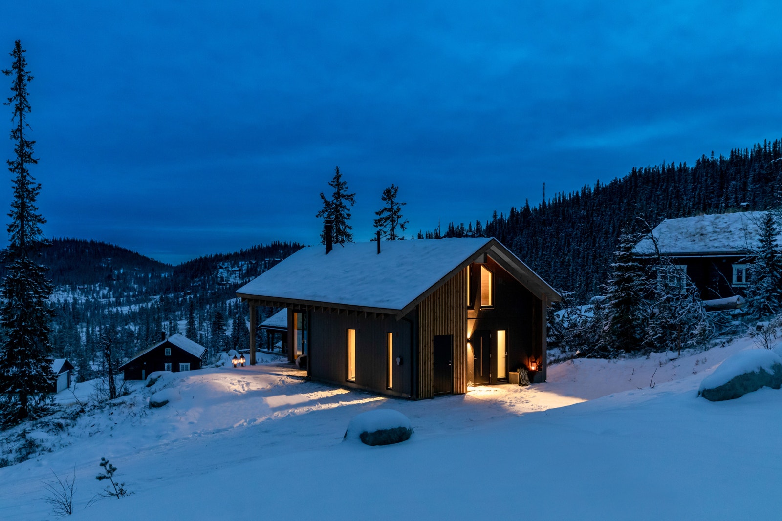 ... som lar deg komme nærmere naturen, årstidene – og de du er glad i. Her finner du hvilepulsen når kvelden senker seg. Galleribilde