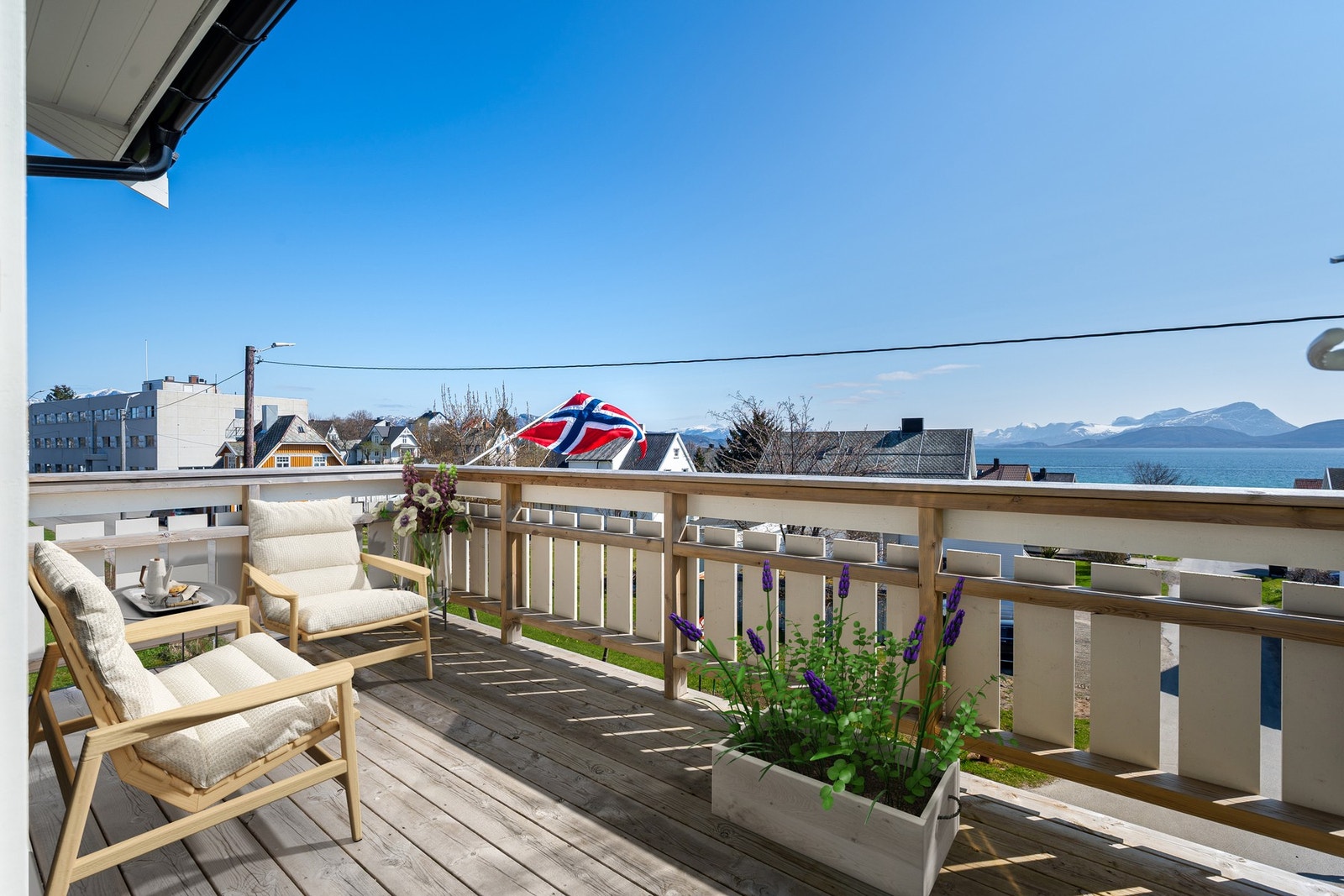 Her kan du nyte flotte solforhold og herlig utsikt Galleribilde