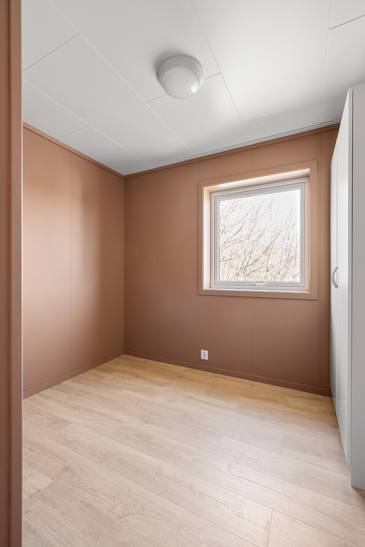 Alle soverommene er malt i lune behagelige farger Galleribilde