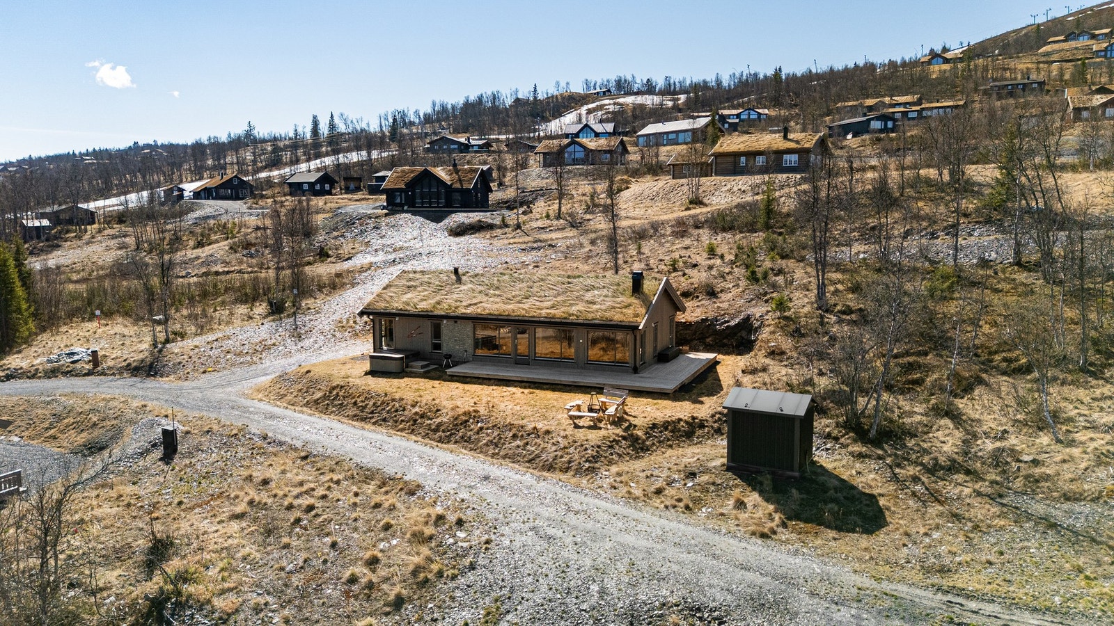 Hytta ligger i et hyttefelt helt inntil Vaset Skiheiser Galleribilde