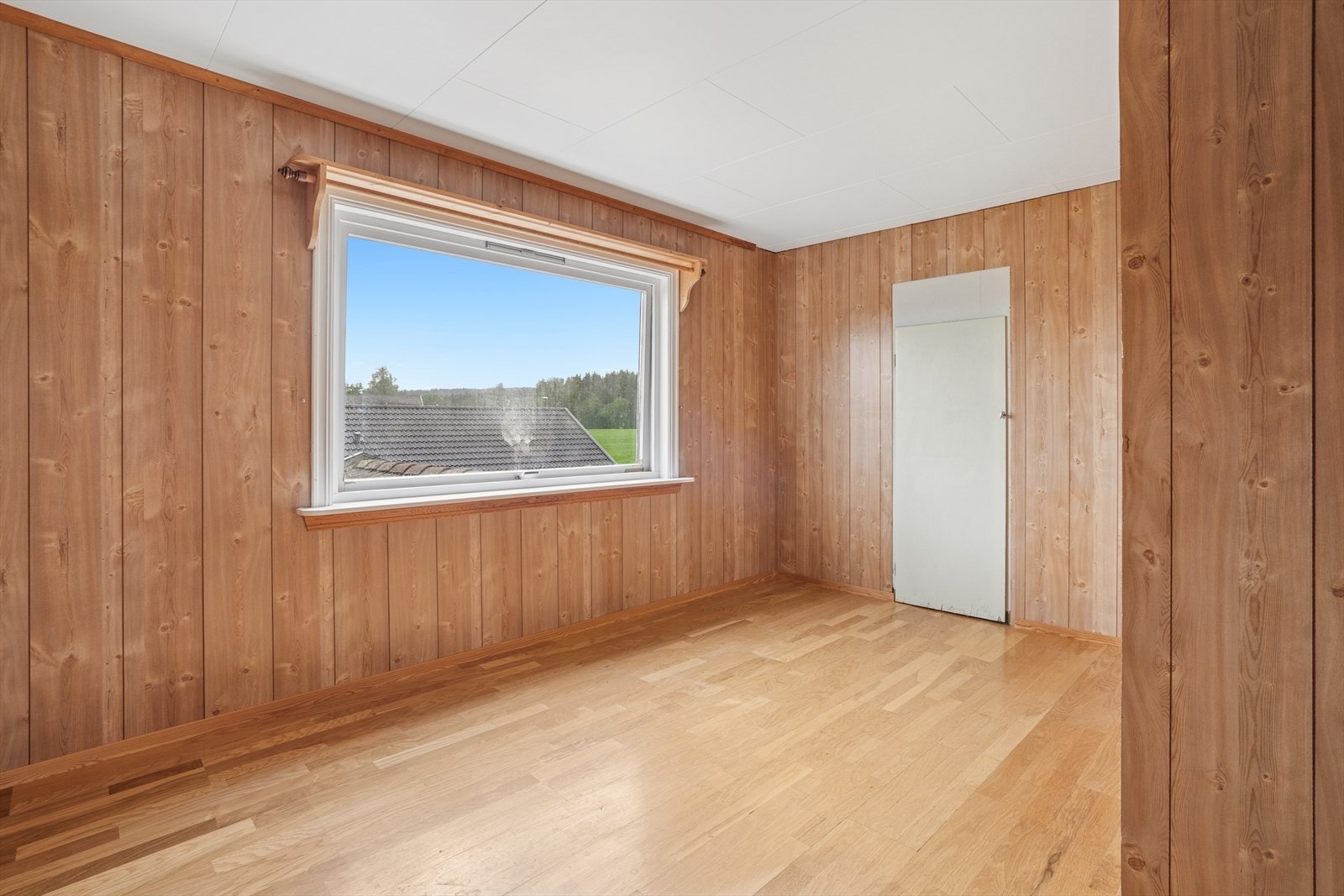 Soverom nr. 2 i loftsetasjen. Galleribilde