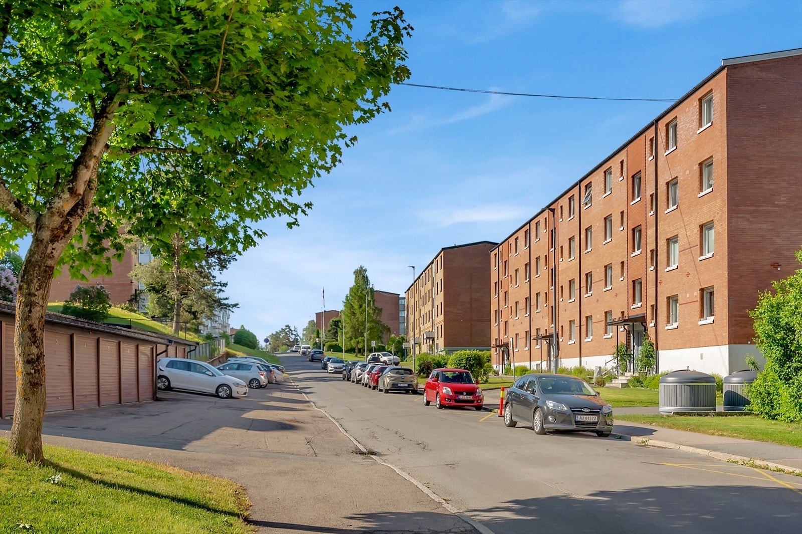 Dette er en lys og romslig 3-roms andelsleilighet med en sentral beliggenhet. Galleribilde