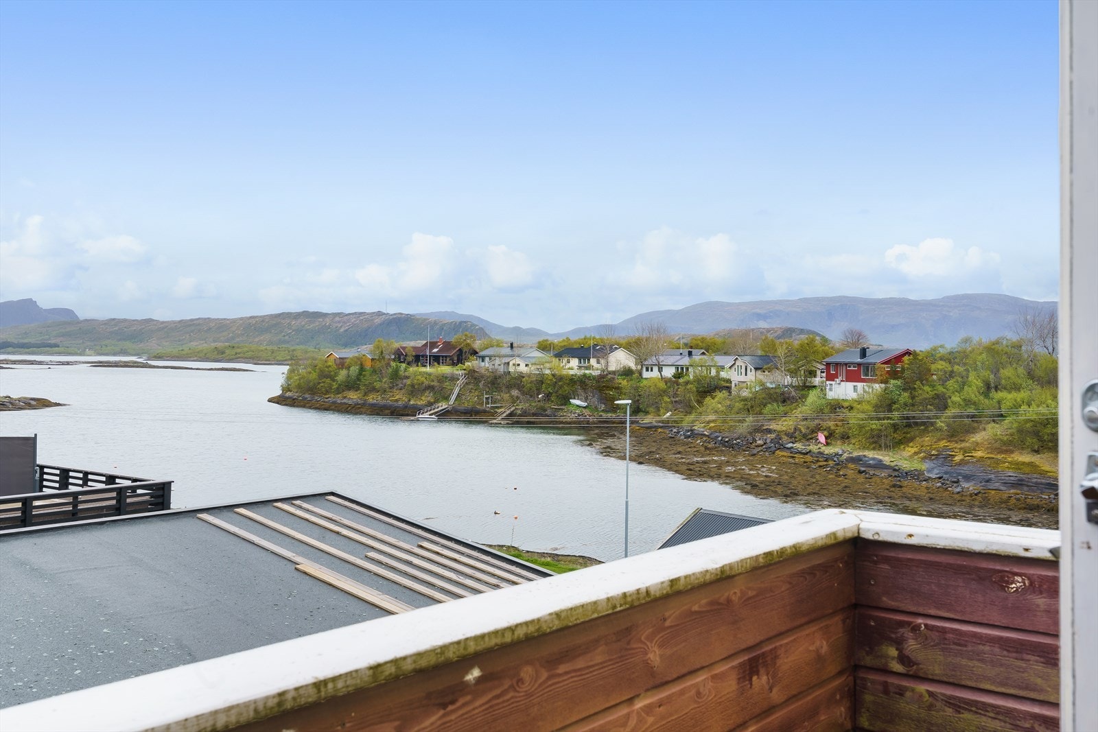 Luftealtan på ca. 4 m². Galleribilde